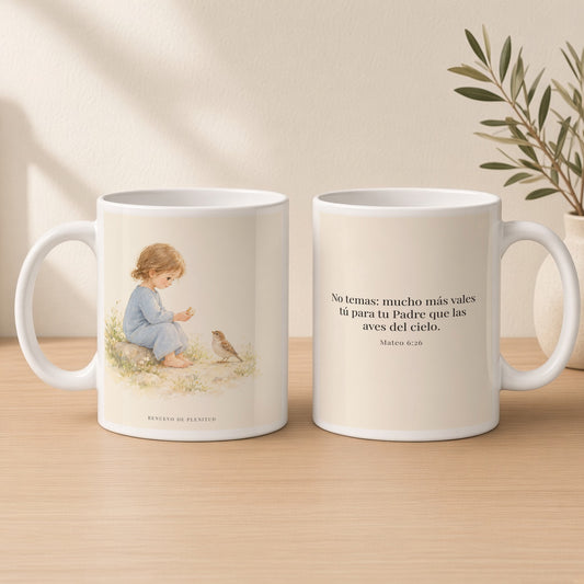 Mucho más valéis vosotros que las aves | Taza cristiana para regalar | Mateo 6:26 — 15oz · Estudio crema cálido, arte y frase devocional en dos tazas