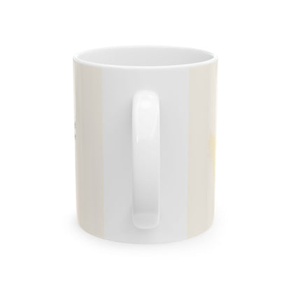 El Espíritu me ayuda en mi debilidad | Taza devocional ilustrada | Romanos 8:26 — 11 oz · Vista posterior