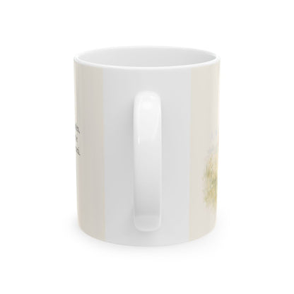 El Señor no te dejará solo | Taza cristiana en dos tamaños | Deuteronomio 31:8 — 11 oz · Vista posterior