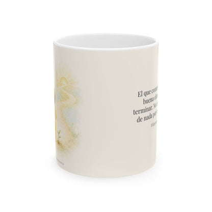 Dios terminará la buena obra que empezó en mí | Taza bíblica de cerámica | Filipenses 1:6 — 11 oz · Vista frontal