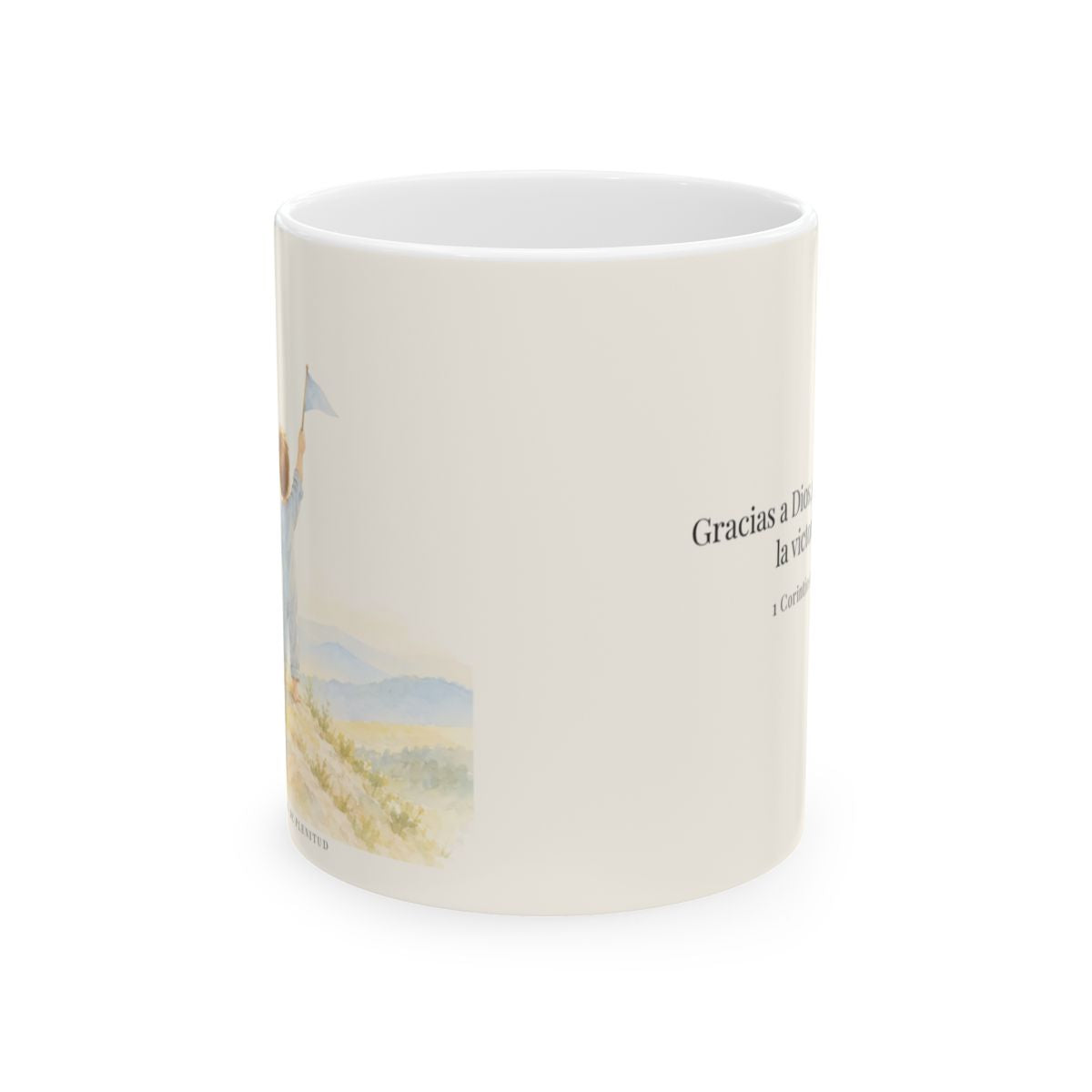 Gracias a Dios, que nos da la victoria | Taza devocional de fe | 1 Corintios 15:57 — 11 oz · Vista frontal