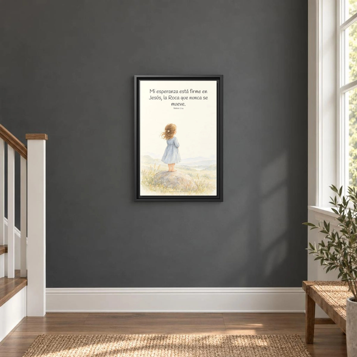 Mi esperanza está firme en Jesús — Lienzo Cristiano Enmarcado | Mateo 7:24 — 12×18 pulgadas, marco negro, vista frontal ambiental, escala física calibrada