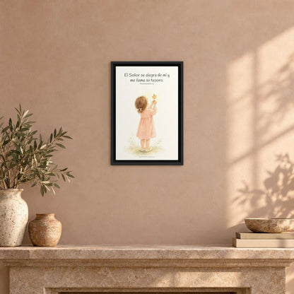 El Señor se alegra de mí | Decoración cristiana enmarcada | Deuteronomio 7:6 — 12×18 pulgadas, marco negro, vista frontal ambiental, escala física calibrada