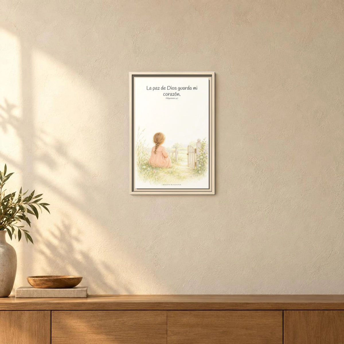La paz de Dios guardará mi corazón — Lienzo Cristiano Enmarcado | Filipenses 4:7 — 12×18 pulgadas, marco natural, vista frontal ambiental, escala física calibrada