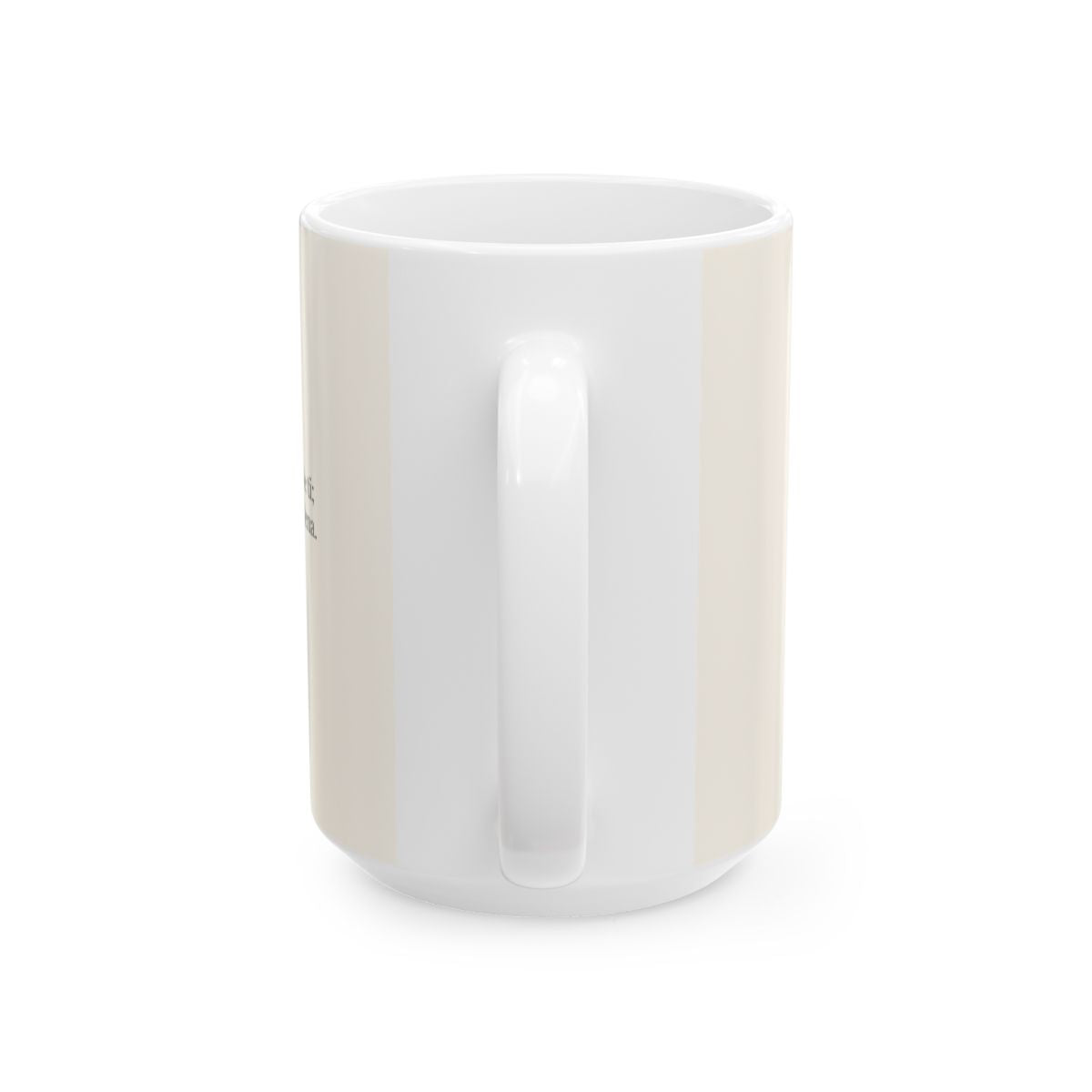 Dios está en medio de ti para salvarte | Taza de inspiración bíblica | Sofonías 3:17 — 15 oz · Vista posterior