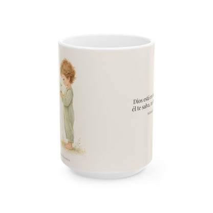 Dios está en medio de ti para salvarte | Taza de inspiración bíblica | Sofonías 3:17 — 15 oz · Vista frontal