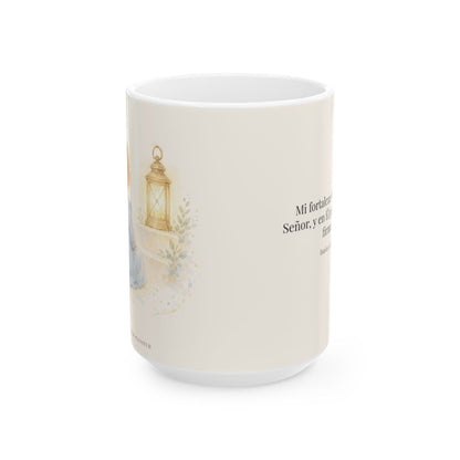 Mi fortaleza viene del Señor | Taza cristiana en dos tamaños | Isaías 41:10 — 15 oz · Vista frontal