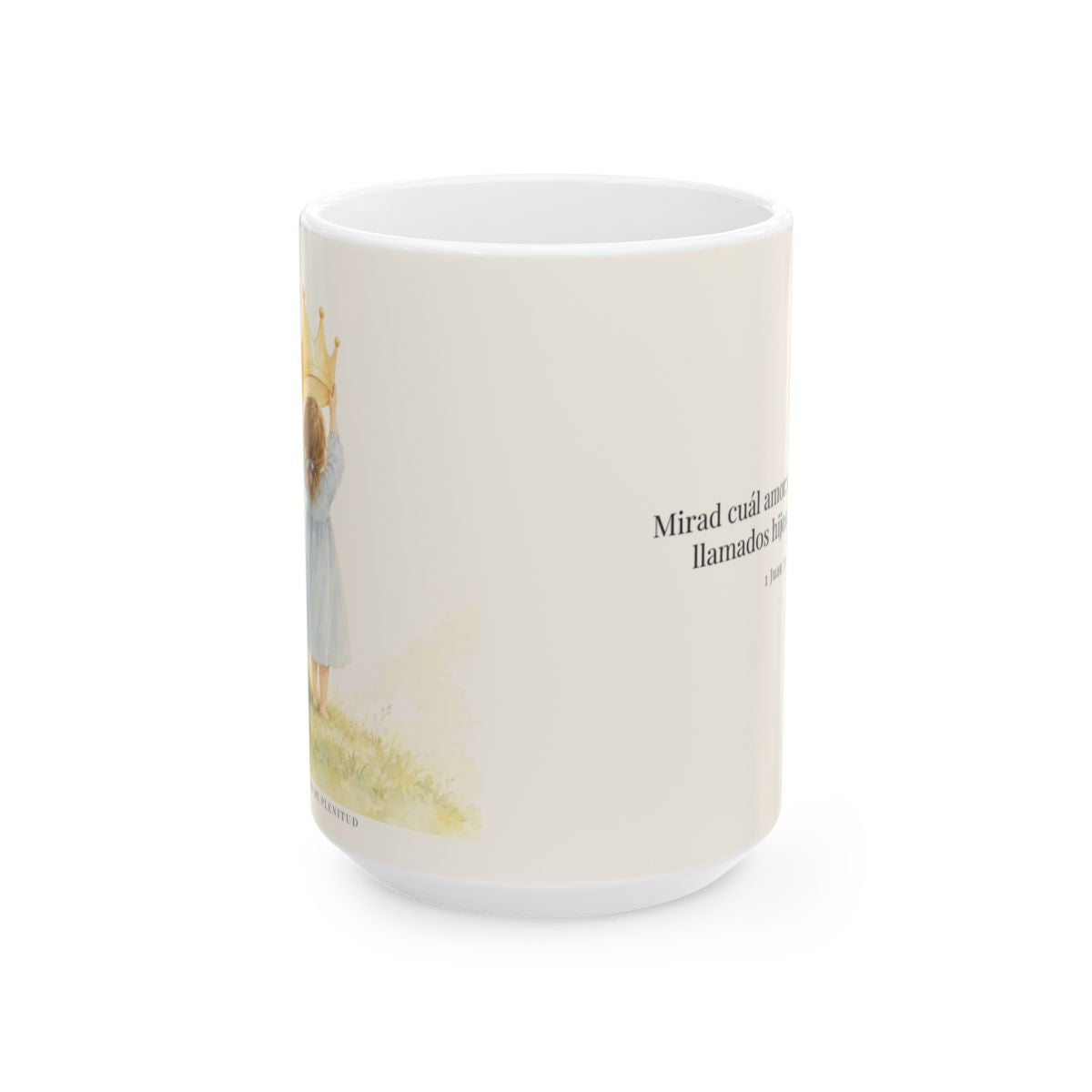 Soy hija amada de Dios | Taza con arte cristiano | 1 Juan 3:1 — 15 oz · Vista frontal