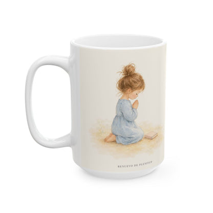 Empiezo el año de rodillas ante Dios | Taza devocional ilustrada | Salmo 143:8 — 15 oz · Cara ilustrada