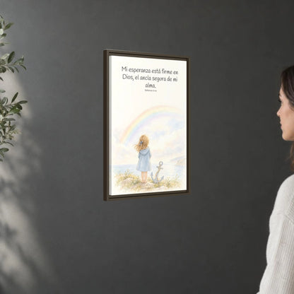 Mi esperanza está firme en Dios — Lienzo Cristiano Enmarcado | Hebreos 6:19 — 16×24 pulgadas, marco espresso, vista angular ambiental del marco flotante, escala física calibrada