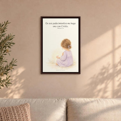 Participar de sus padecimientos me acerca a Él | Arte bíblico para pared | Filipenses 3:10 — 16×24 pulgadas, marco espresso, vista frontal ambiental, escala física calibrada