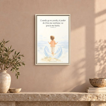 El poder de Dios se perfecciona en mi debilidad — Lienzo Cristiano Enmarcado | 2 Corintios 12:9 — 16×24 pulgadas, marco natural, vista frontal ambiental, escala física calibrada