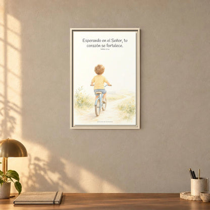 Jehová fortalece tu corazón — Lienzo Cristiano Enmarcado | Salmo 27:14 — 16×24 pulgadas, marco natural, vista frontal ambiental, escala física calibrada