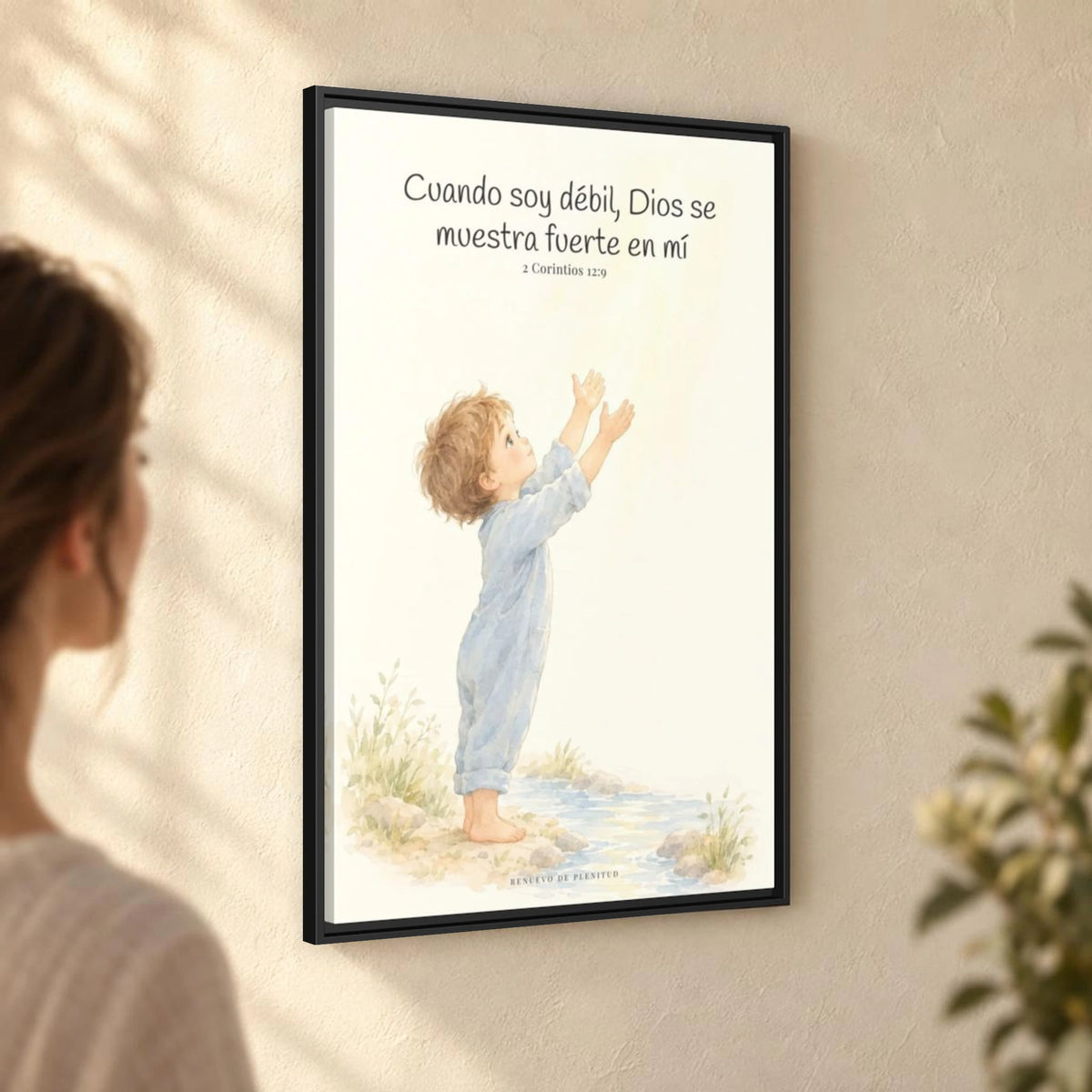 En mi debilidad Dios se muestra fuerte | Arte cristiano enmarcado | 2 Corintios 12:9 — 24×36 pulgadas, marco negro, vista angular ambiental del marco flotante, escala física calibrada