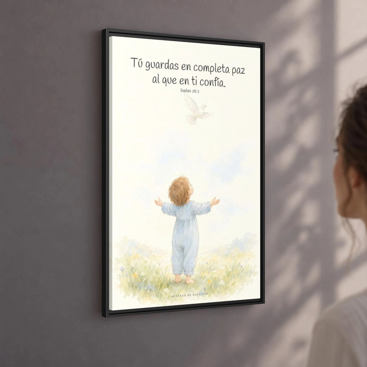 Tú guardas en paz al que confía en ti — Lienzo Cristiano Enmarcado | Isaías 26:3 — 24×36 pulgadas, marco negro, vista angular ambiental del marco flotante, escala física calibrada