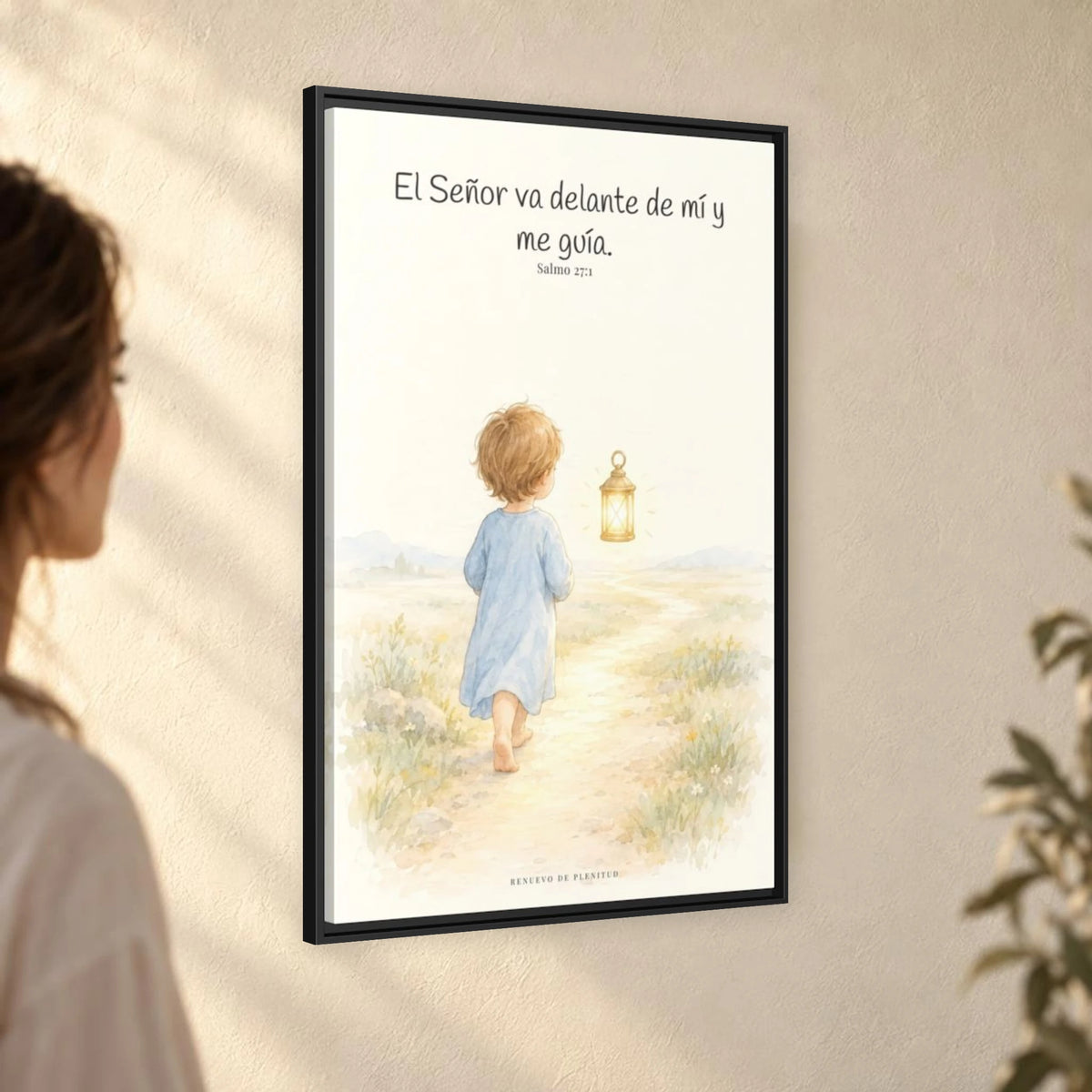 El Señor va delante de mí — Lienzo Cristiano Enmarcado | Salmo 27:1 — 24×36 pulgadas, marco negro, vista angular ambiental del marco flotante, escala física calibrada