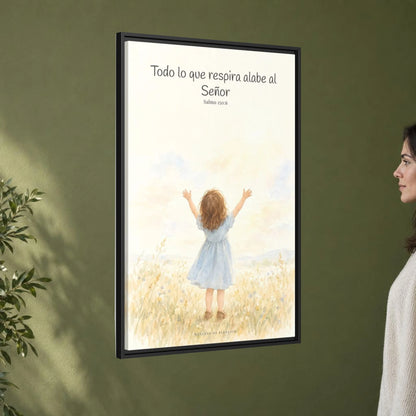 Todo lo que respira alabe a Jehová — Lienzo Cristiano Enmarcado | Salmo 150:6 — 24×36 pulgadas, marco negro, vista angular ambiental del marco flotante, escala física calibrada