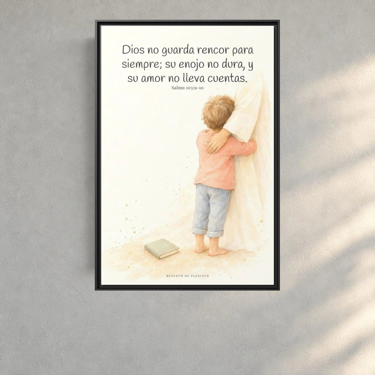 Dios no nos guarda rencor para siempre — Lienzo Cristiano Enmarcado | Salmo 103:9-10 — 24×36 pulgadas, marco negro, vista frontal ambiental, escala física calibrada