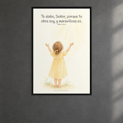 Alabo a mi Creador porque su obra soy | Arte bíblico para pared | Salmo 139:14 — 24×36 pulgadas, marco negro, vista frontal ambiental, escala física calibrada