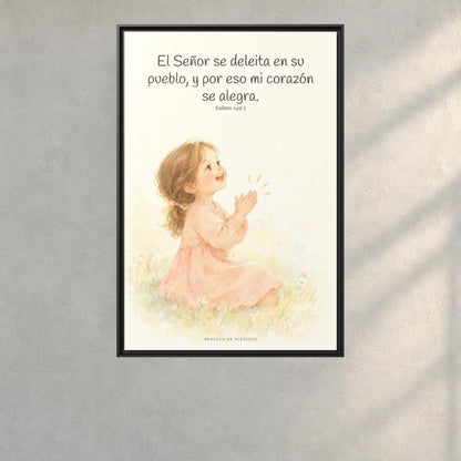 El Señor se deleita en su pueblo — Lienzo Cristiano Enmarcado | Salmo 149:3 — 24×36 pulgadas, marco negro, vista frontal ambiental, escala física calibrada