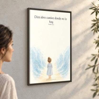 Dios abre camino donde no lo hay — Lienzo Cristiano Enmarcado | Éxodo 14:13 — 24×36 pulgadas, marco espresso, vista angular ambiental del marco flotante, escala física calibrada