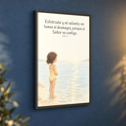 Esfuérzate y sé valiente — Lienzo Cristiano Enmarcado | Josué 1:9 — 24×36 pulgadas, marco espresso, vista angular ambiental del marco flotante, escala física calibrada