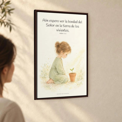 El Señor es bueno y yo veré su bondad | Cuadro bíblico para el hogar | Salmo 27:13 — 24×36 pulgadas, marco espresso, vista angular ambiental del marco flotante, escala física calibrada