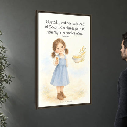 Gustad, y ved que es bueno Jehová — Lienzo Cristiano Enmarcado | Salmo 34:8 — 24×36 pulgadas, marco espresso, vista angular ambiental del marco flotante, escala física calibrada