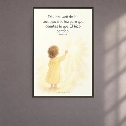 Para que anuncies las maravillas de Dios — Lienzo Cristiano Enmarcado | 1 Pedro 2:9 — 24×36 pulgadas, marco espresso, vista frontal ambiental, escala física calibrada