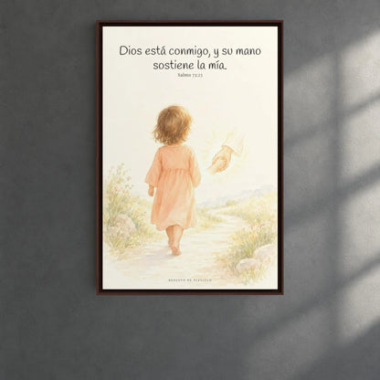 Nunca estoy solo | Cuadro bíblico para el hogar | Salmo 73:23 — 24×36 pulgadas, marco espresso, vista frontal ambiental, escala física calibrada