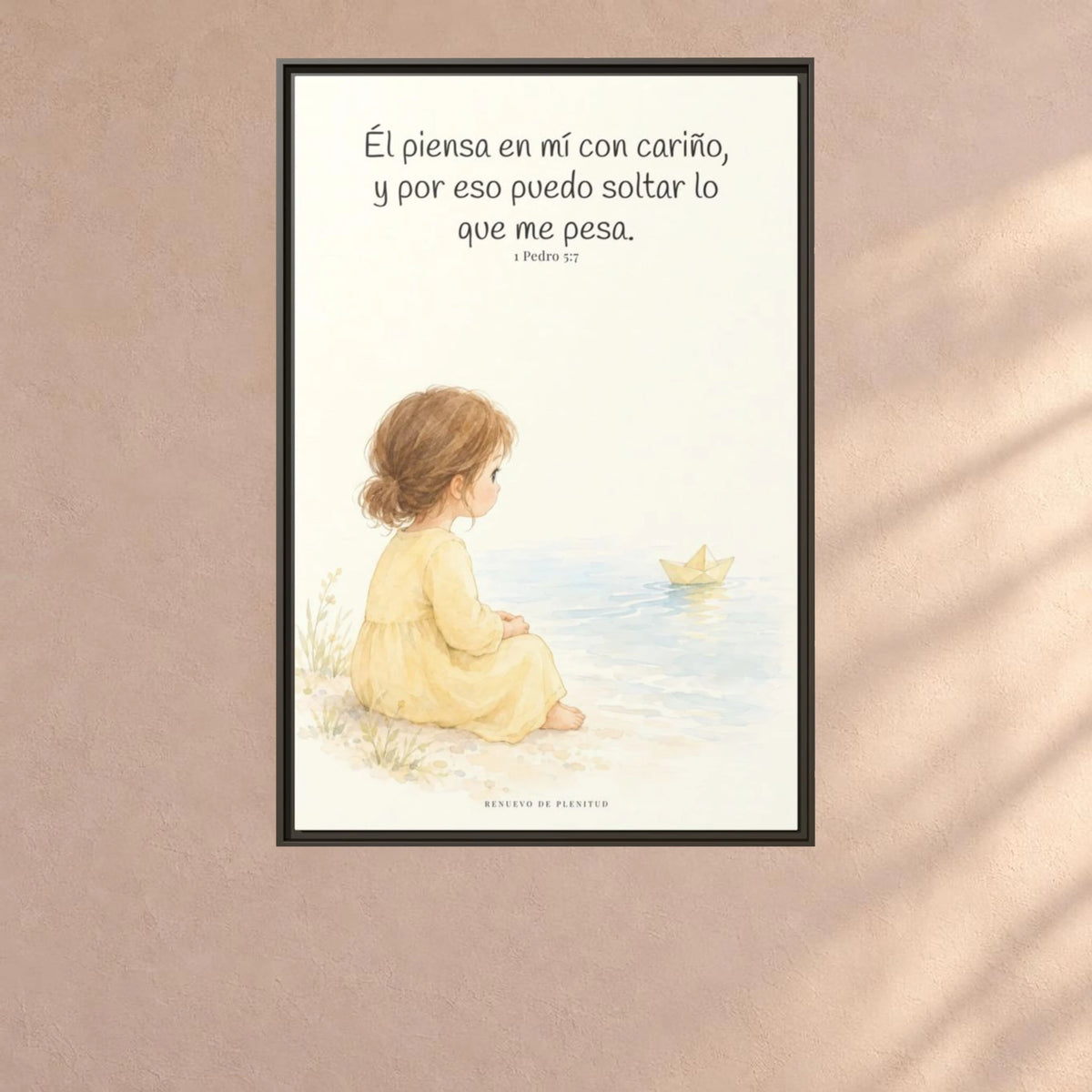Echa Toda Tu Ansiedad Sobre Dios — Lienzo Cristiano Enmarcado | 1 Pedro 5:7 — 24×36 pulgadas, marco espresso, vista frontal ambiental, escala física calibrada
