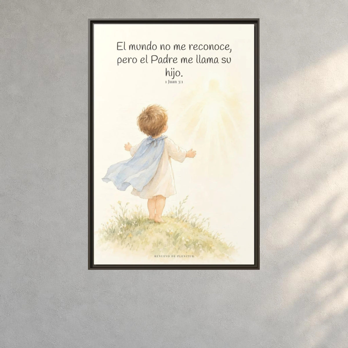 El Padre me conoce y aún así me llama suyo | Decoración de fe para pared | 1 Juan 3:1 — 24×36 pulgadas, marco espresso, vista frontal ambiental, escala física calibrada