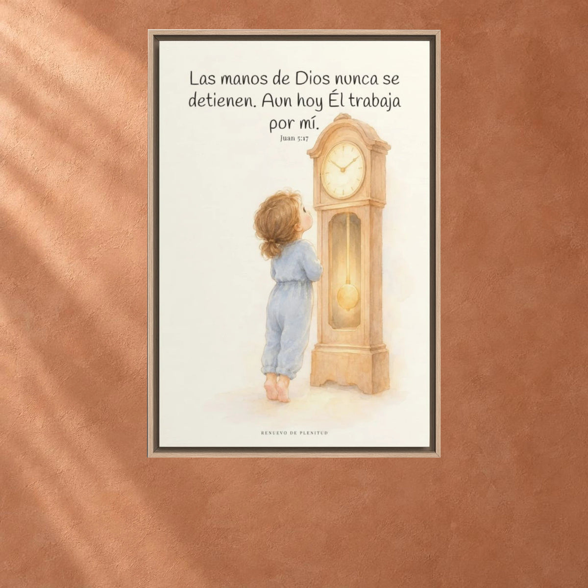 Las manos de Dios no se detienen por mí | Arte bíblico para pared | Juan 5:17 — 24×36 pulgadas, marco natural, vista frontal ambiental, escala física calibrada