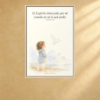 El Espíritu ora por mí cuando no tengo palabras — Lienzo Cristiano Enmarcado | Romanos 8:26 — 24×36 pulgadas, marco natural, vista frontal ambiental, escala física calibrada