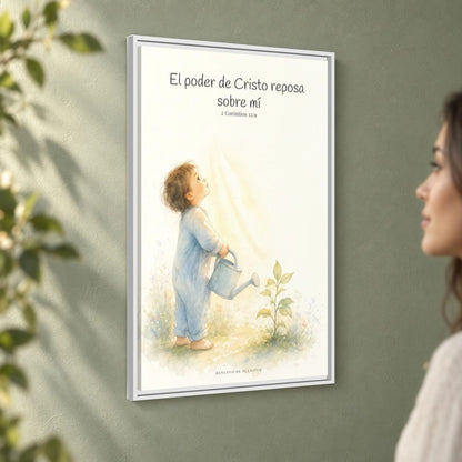 Su poder descansa sobre mí — Lienzo Cristiano Enmarcado | 2 Corintios 12:9 — 24×36 pulgadas, marco blanco, vista angular ambiental del marco flotante, escala física calibrada