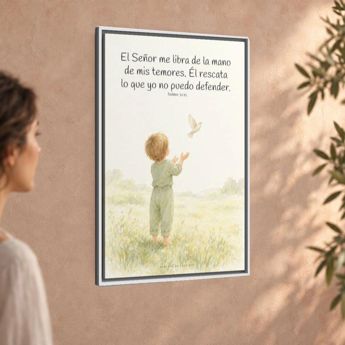 El Señor me libra de la mano de mis temores | Lienzo bíblico para el hogar | Salmo 31:15 — 24×36 pulgadas, marco blanco, vista angular ambiental del marco flotante, escala física calibrada