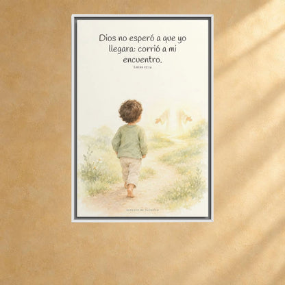 Mi Padre corrió a mi encuentro | Lienzo de fe para el hogar | Lucas 15:24 — 24×36 pulgadas, marco blanco, vista frontal ambiental, escala física calibrada