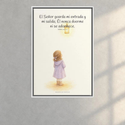El Señor guarda mi entrada y mi salida | Decoración de fe para pared | Salmo 121:1-2 — 24×36 pulgadas, marco blanco, vista frontal ambiental, escala física calibrada