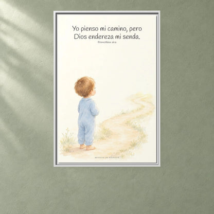 El corazón del hombre piensa, Dios endereza — Lienzo Cristiano Enmarcado | Proverbios 16:9 — 24×36 pulgadas, marco blanco, vista frontal ambiental, escala física calibrada