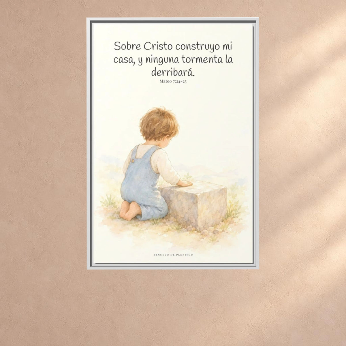 Sobre Cristo construyo mi casa — Lienzo Cristiano Enmarcado | Mateo 7:24-25 — 24×36 pulgadas, marco blanco, vista frontal ambiental, escala física calibrada