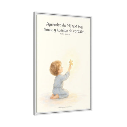 Aprended de Mí, que soy manso y humilde — Lienzo Cristiano Enmarcado | Mateo 11:29-30 — 24×36 pulgadas, marco blanco, vista lateral del marco flotante