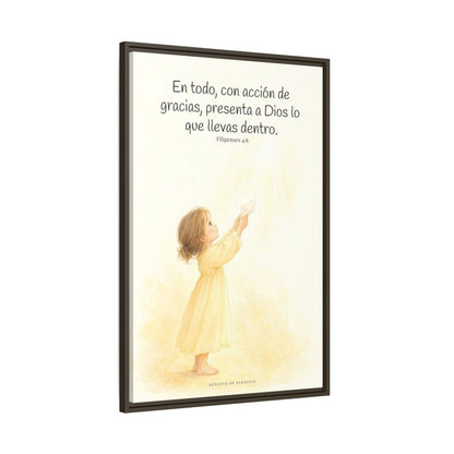 Con acción de gracias, presenta todo a Dios — Lienzo Cristiano Enmarcado | Filipenses 4:6 — 24×36 pulgadas, marco espresso, vista lateral del marco flotante