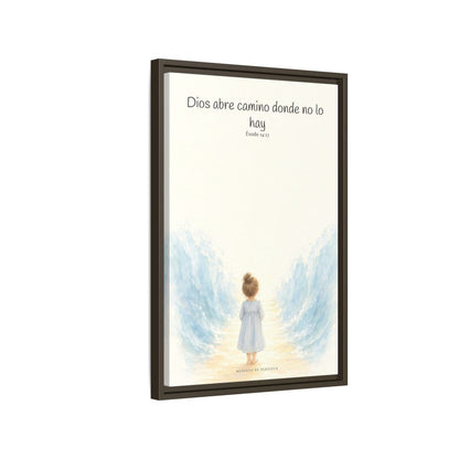 Dios abre camino donde no lo hay — Lienzo Cristiano Enmarcado | Éxodo 14:13 — 16×24 pulgadas, marco espresso, vista lateral del marco flotante