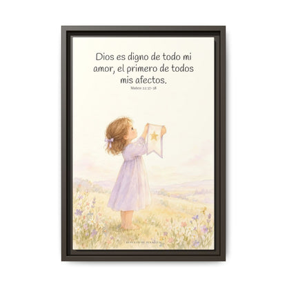 Dios es digno de todo mi amor — Lienzo Cristiano Enmarcado | Mateo 22:37-38 — 12×18 pulgadas, marco espresso, vista frontal