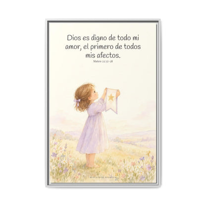Dios es digno de todo mi amor — Lienzo Cristiano Enmarcado | Mateo 22:37-38 — 24×36 pulgadas, marco blanco, vista frontal
