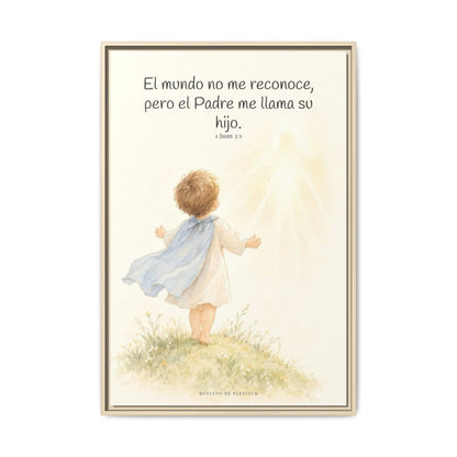 El Padre me conoce y aún así me llama suyo | Decoración de fe para pared | 1 Juan 3:1 — 24×36 pulgadas, marco natural, vista frontal
