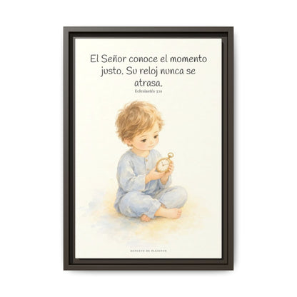 El Señor conoce el momento justo — Lienzo Cristiano Enmarcado | Eclesiastés 3:11 — 12×18 pulgadas, marco espresso, vista frontal