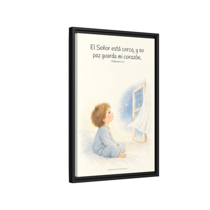 El Señor está cerca de mí | Lienzo bíblico para el hogar | Filipenses 4:7 — 16×24 pulgadas, marco negro, vista lateral del marco flotante