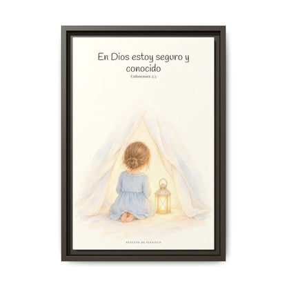 En Dios estoy seguro y conocido — Lienzo Cristiano Enmarcado | Colosenses 3:3 — 12×18 pulgadas, marco espresso, vista frontal