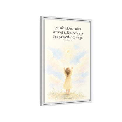 Gloria a Dios en las alturas — Lienzo Cristiano Enmarcado | Lucas 2:13-14 — 16×24 pulgadas, marco blanco, vista lateral del marco flotante